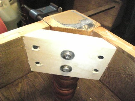 ローテーブル（コーヒーテーブル）の脚の接合部割れ（欠損）修理3